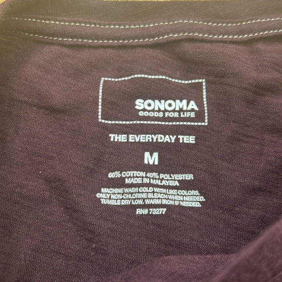Sonoma size medium the everyday tee plum aubergine dark purple long sleeve - Picture 2 of 3